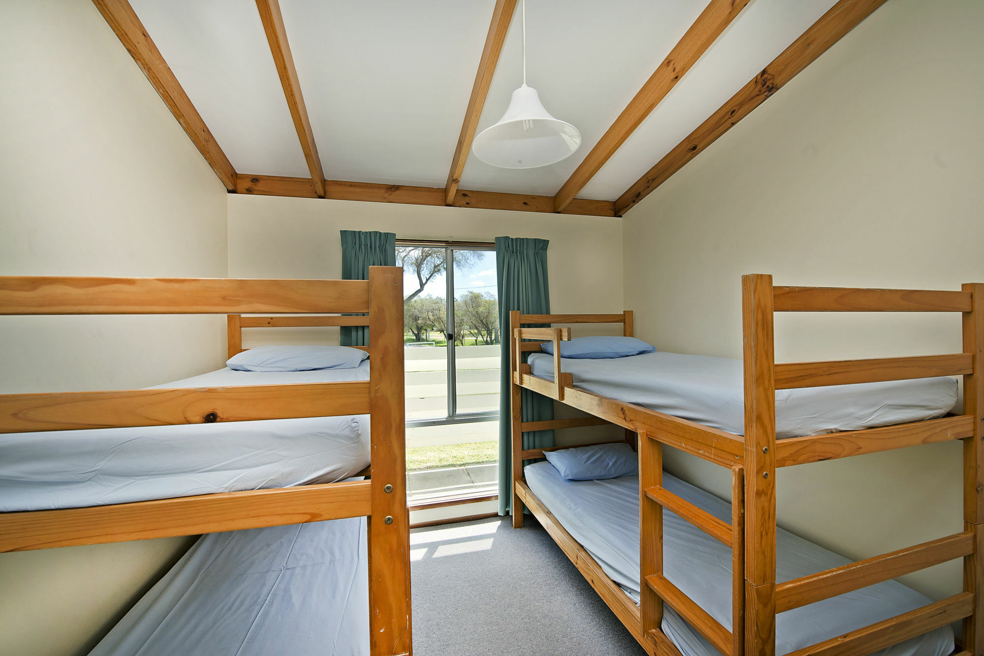 Acclaim Rose Gardens Beachside Holiday Park アルバニー エクステリア 写真