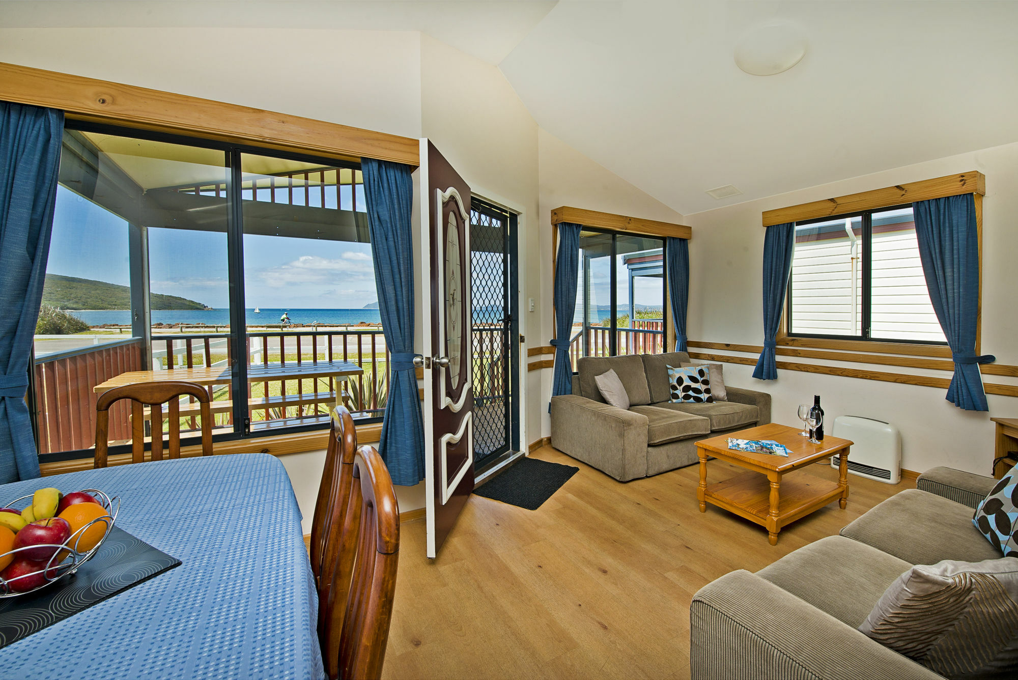 Acclaim Rose Gardens Beachside Holiday Park アルバニー エクステリア 写真