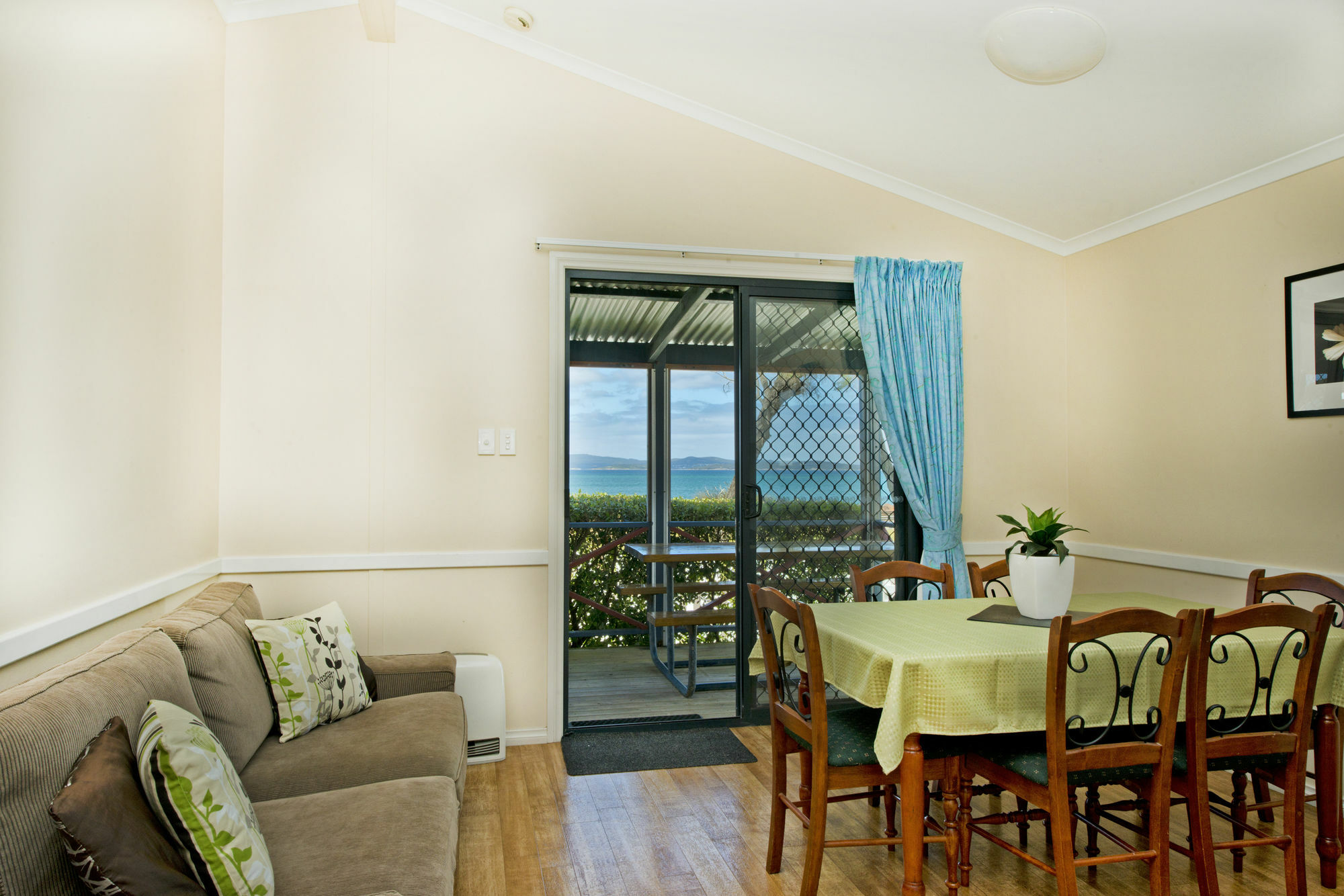 Acclaim Rose Gardens Beachside Holiday Park アルバニー エクステリア 写真